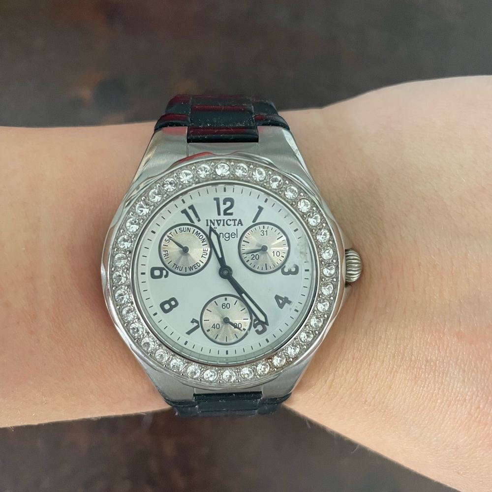 Invicta 1647 Watch - Picture 3 of 5